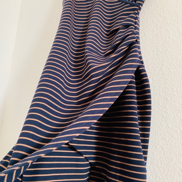 POPULAR Basics - Crossed Sexy Mini Dress Stretchy - Picture 3 of 8